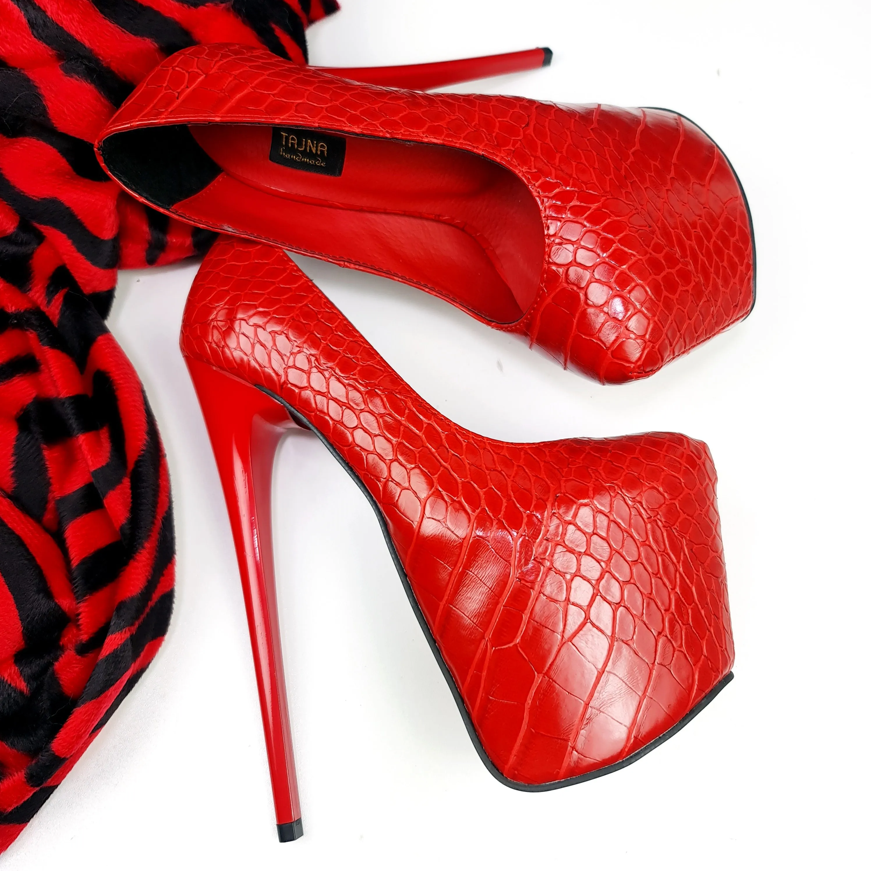 Red Croco Classic High Heel Platform Pumps